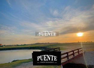 Ezeiza La Providencia Lakes 3 Fondo al Lago