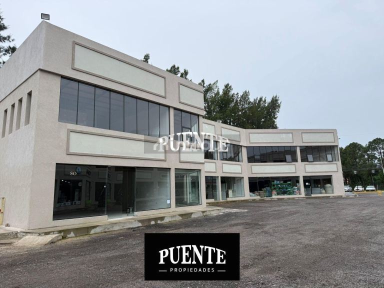 Oficina en Alquiler en Ezeiza, G.B.A. Zona Sur