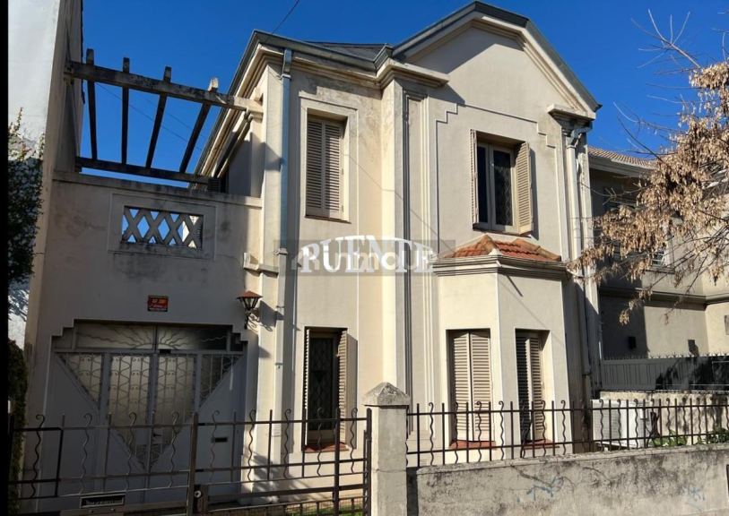 Casa en Venta en Lomas de Zamora, G.B.A. Zona Sur