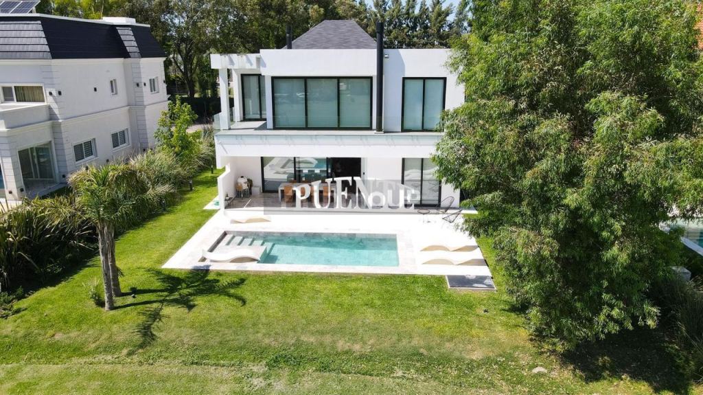 Casa en Alquiler en Esteban Echeverria, G.B.A. Zona Sur