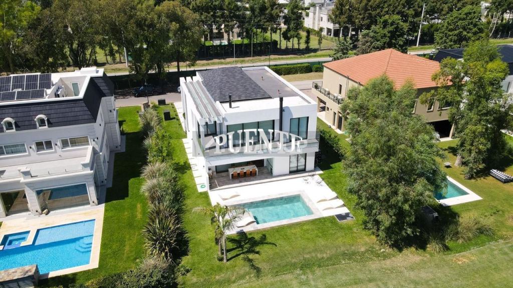 Casa en Alquiler en Esteban Echeverria, G.B.A. Zona Sur