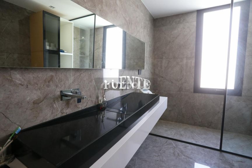 Casa en Alquiler en Esteban Echeverria, G.B.A. Zona Sur