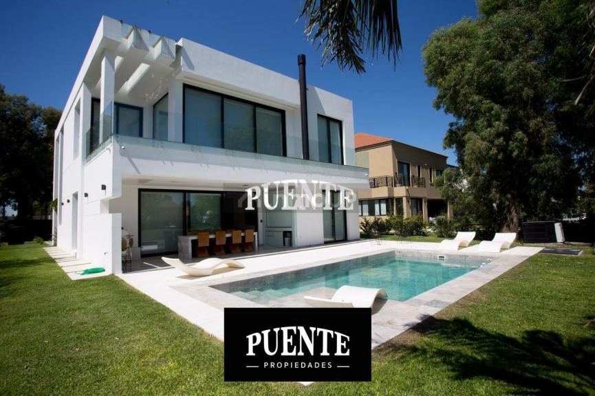 Casa en Alquiler en Esteban Echeverria, G.B.A. Zona Sur