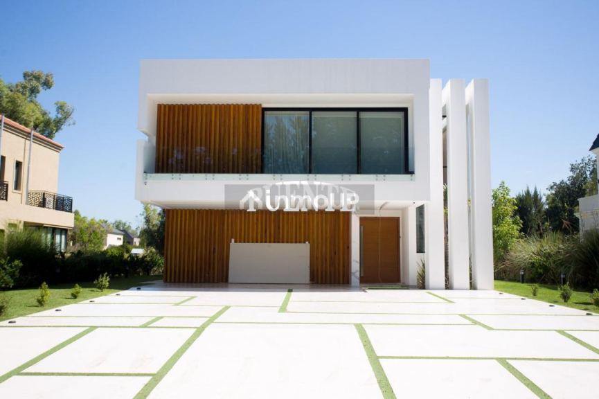 Casa en Alquiler en Esteban Echeverria, G.B.A. Zona Sur