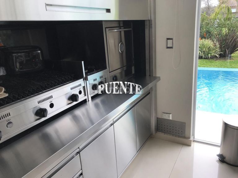 Casa en Venta en Esteban Echeverria, G.B.A. Zona Sur