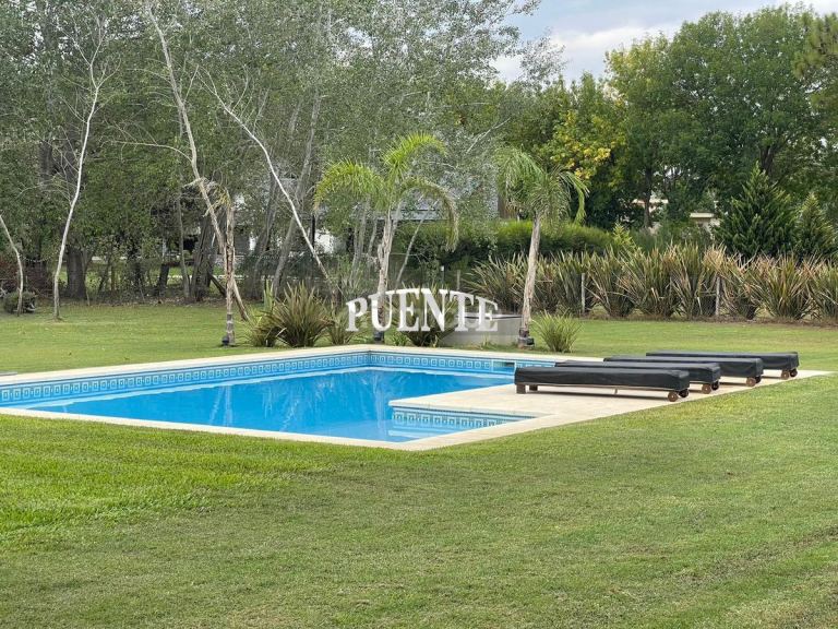 Casa en Venta en San Vicente, G.B.A. Zona Sur