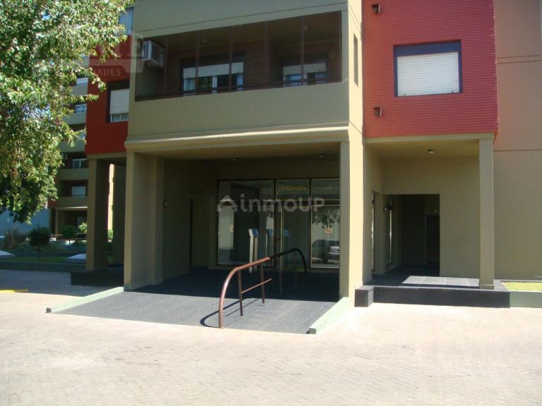 Departamento en Alquiler en Lomas de Zamora, G.B.A. Zona Sur