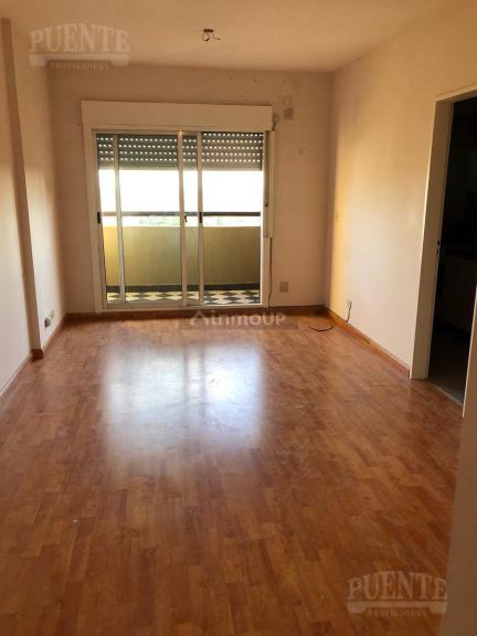 Departamento en Alquiler en Lomas de Zamora, G.B.A. Zona Sur