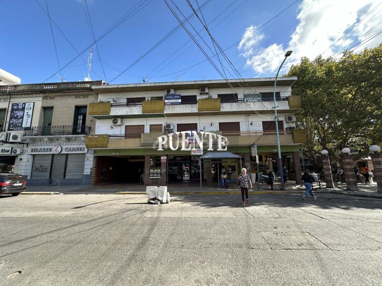 Cochera en Venta en Almirante Brown, G.B.A. Zona Sur
