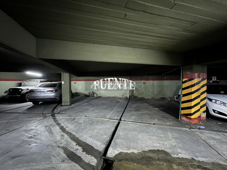 Cochera en Venta en Almirante Brown, G.B.A. Zona Sur