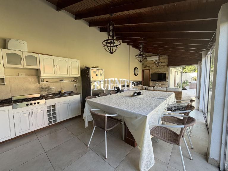 Casa en Venta en Lomas de Zamora, G.B.A. Zona Sur