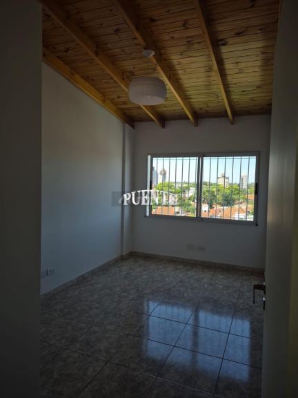 Departamento en Alquiler en Lomas de Zamora, G.B.A. Zona Sur