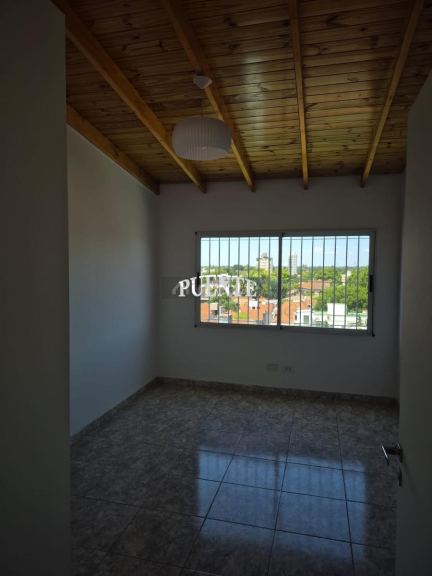 Departamento en Alquiler en Lomas de Zamora, G.B.A. Zona Sur