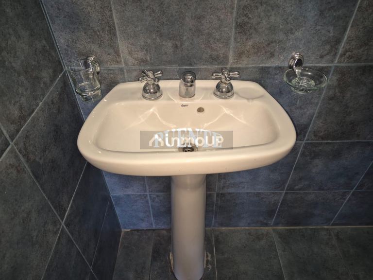 Departamento en Alquiler en Lomas de Zamora, G.B.A. Zona Sur