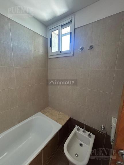 Departamento en Alquiler en Lomas de Zamora, G.B.A. Zona Sur
