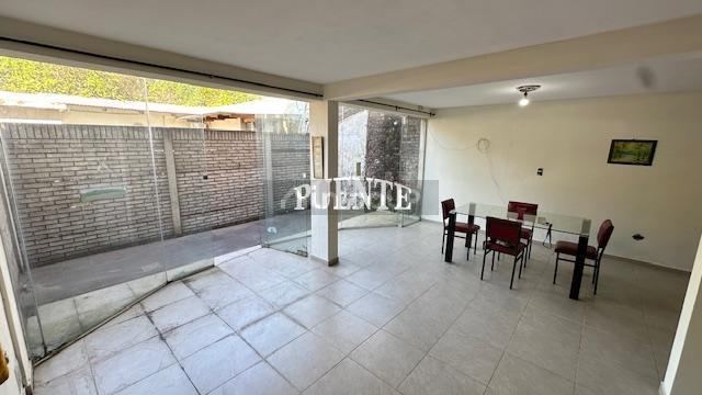 Local Comercial en Venta en Lomas de Zamora, G.B.A. Zona Sur