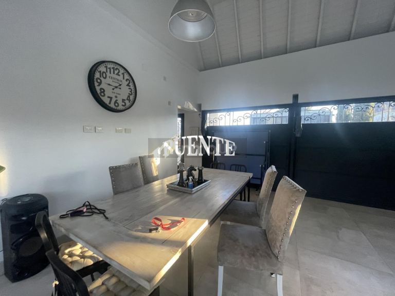 Casa en Venta en Almirante Brown, G.B.A. Zona Sur