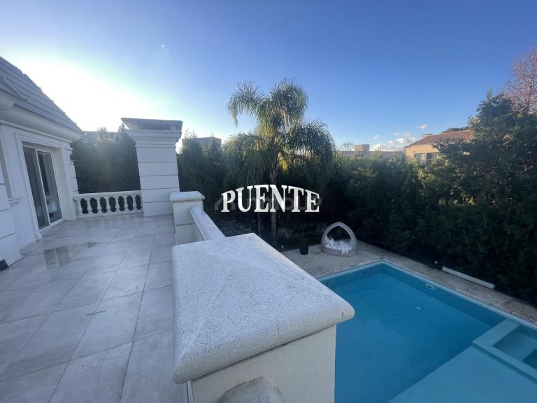 Casa en Venta en Almirante Brown, G.B.A. Zona Sur