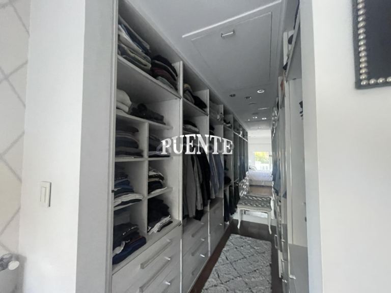 Casa en Venta en Almirante Brown, G.B.A. Zona Sur