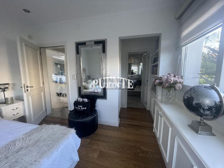 Casa en Venta en Almirante Brown, G.B.A. Zona Sur
