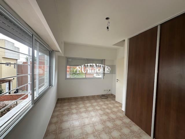 P H en Venta en Lomas de Zamora, G.B.A. Zona Sur