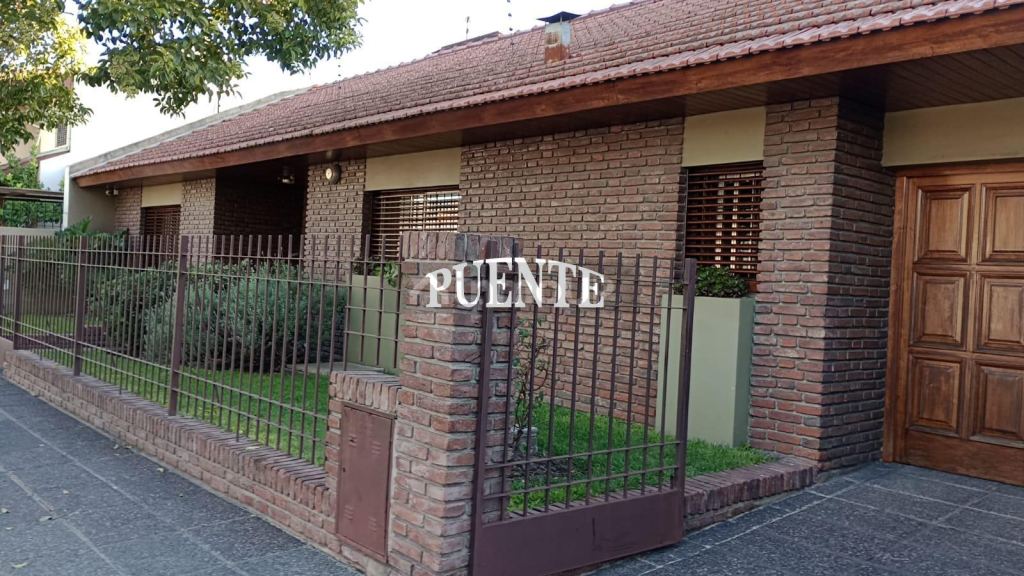 Casa en Venta en Lomas de Zamora, G.B.A. Zona Sur