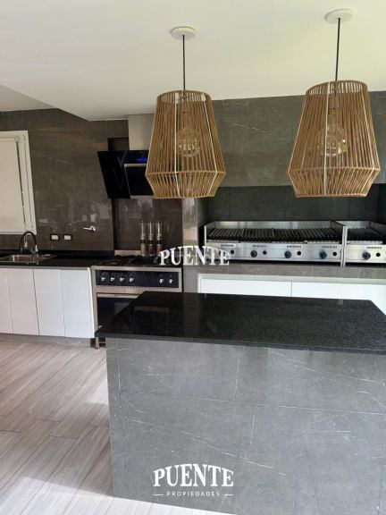 Casa en Venta en Ezeiza, G.B.A. Zona Sur