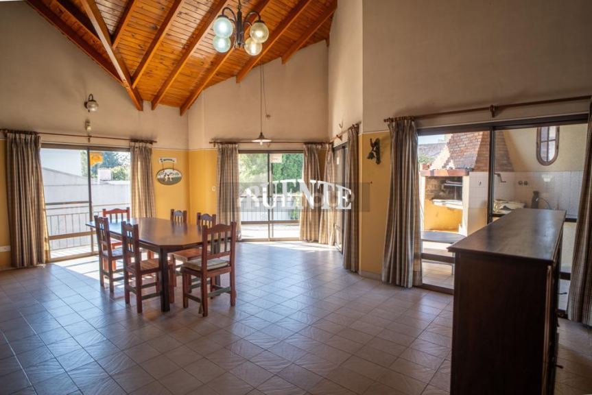 Casa en Venta en Lomas de Zamora, G.B.A. Zona Sur