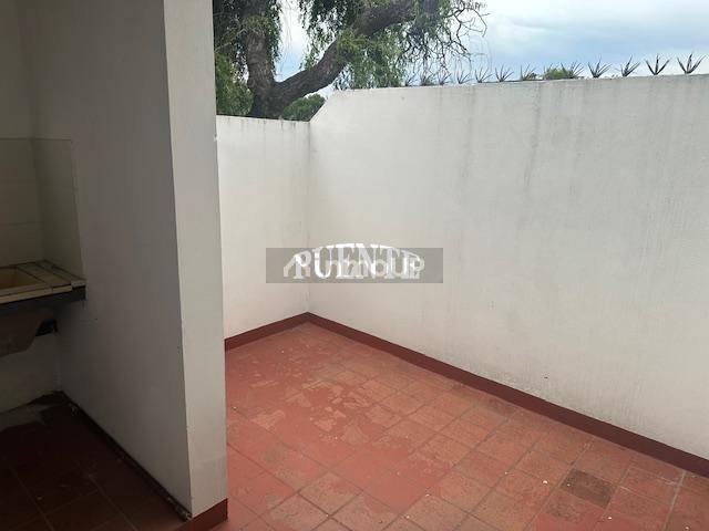 P H en Venta en Lomas de Zamora, G.B.A. Zona Sur