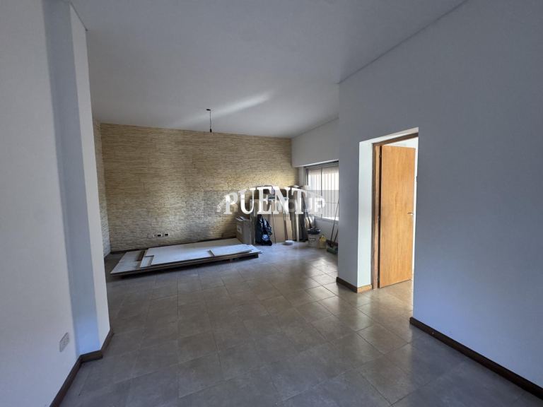 P H en Venta en Lomas de Zamora, G.B.A. Zona Sur