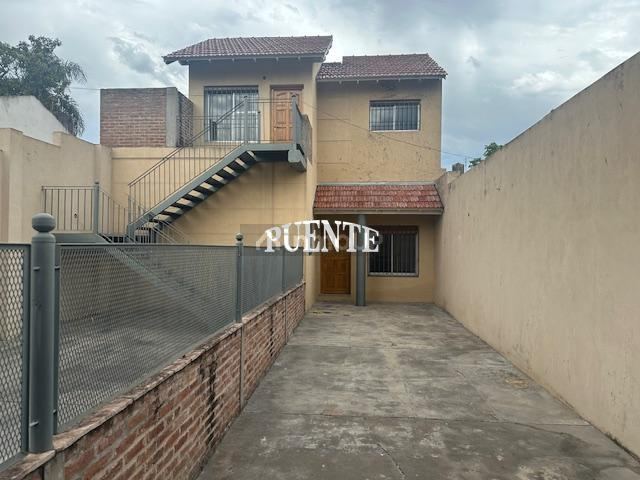 P H en Venta en Lomas de Zamora, G.B.A. Zona Sur