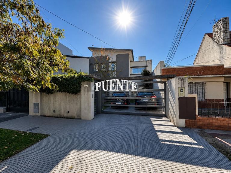 Casa en Venta en Lomas de Zamora, G.B.A. Zona Sur