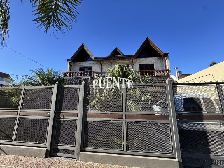 Casa en Venta en Lomas de Zamora, G.B.A. Zona Sur