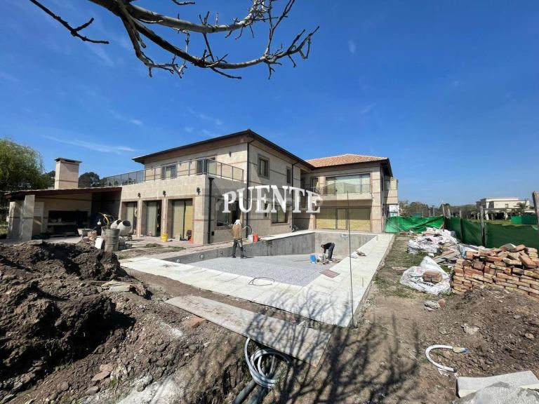 Casa en Venta en Ezeiza, G.B.A. Zona Sur