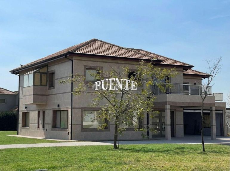 Casa en Venta en Ezeiza, G.B.A. Zona Sur