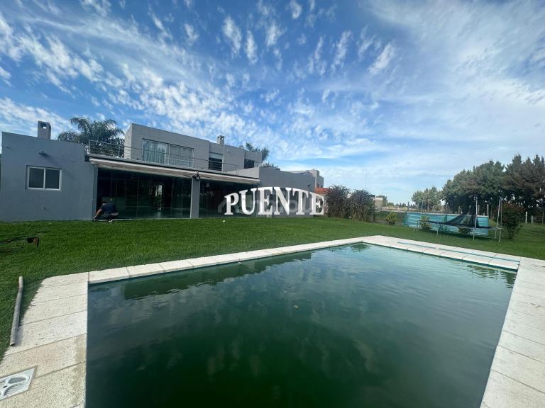 Casa en Venta en Esteban Echeverria, G.B.A. Zona Sur
