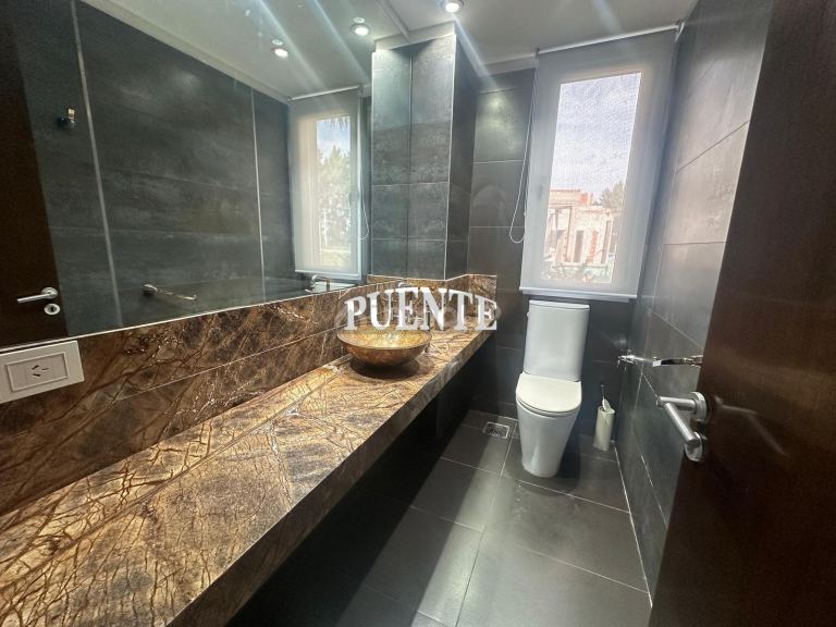 Casa en Venta en Esteban Echeverria, G.B.A. Zona Sur