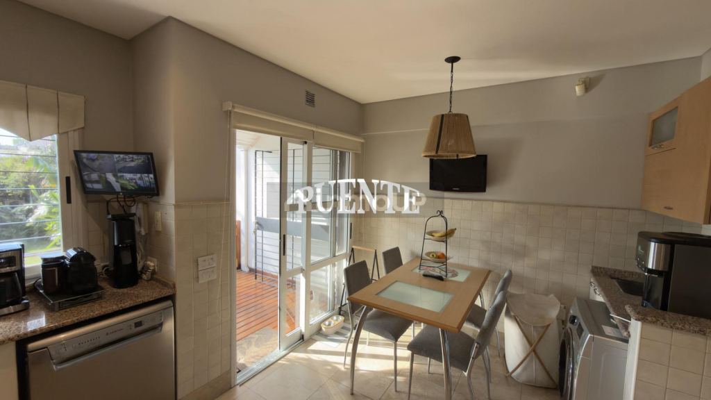 P H en Venta en Lomas de Zamora, G.B.A. Zona Sur