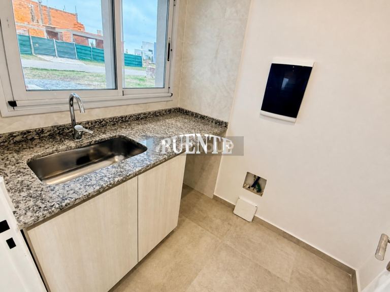 Casa en Venta en Esteban Echeverria, G.B.A. Zona Sur