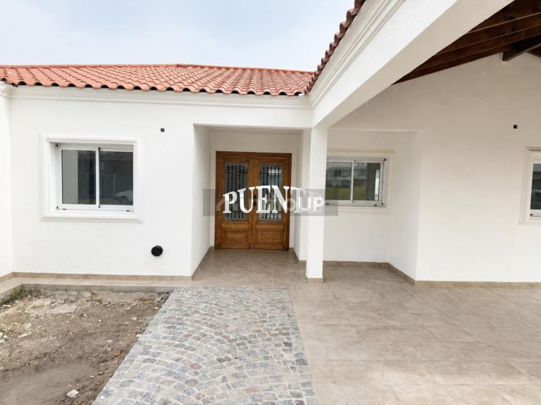 Casa en Venta en Esteban Echeverria, G.B.A. Zona Sur