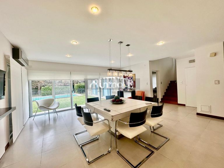 Casa en Venta en Ezeiza, G.B.A. Zona Sur