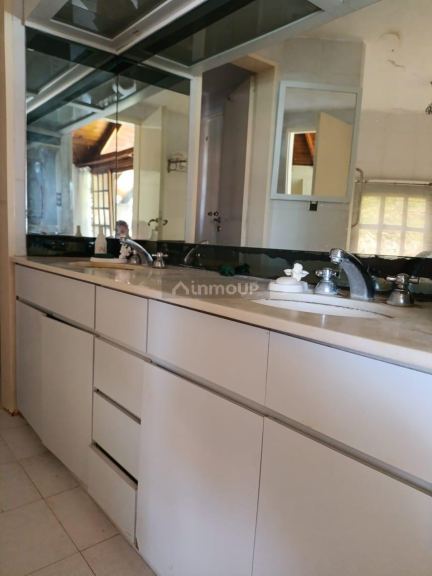 Casa en Venta en Lujan, G.B.A. Zona Oeste
