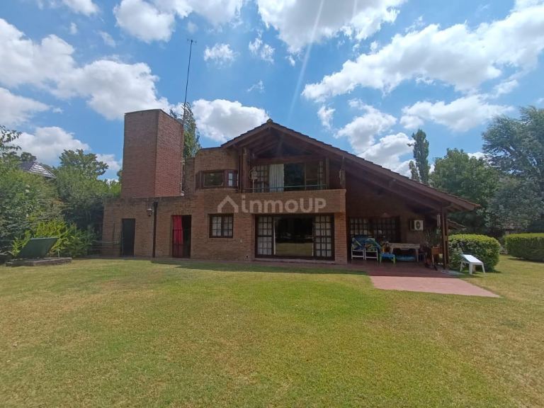 Casa en Venta en Lujan, G.B.A. Zona Oeste