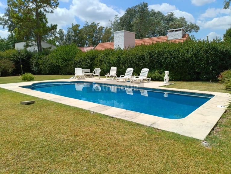 Casa en Venta en Lujan, G.B.A. Zona Oeste