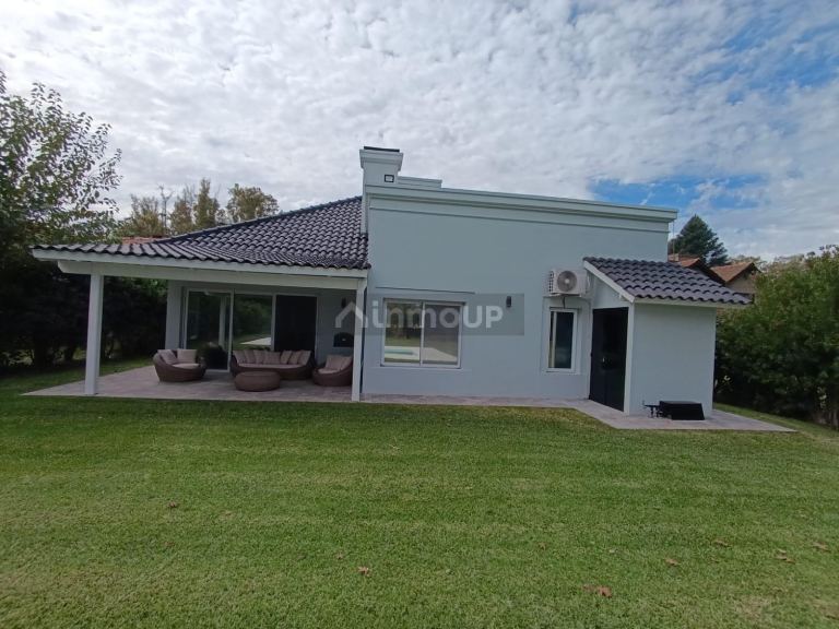 Casa en Venta en Lujan, G.B.A. Zona Oeste