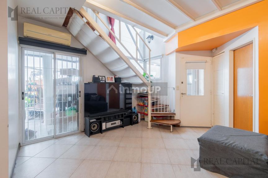 P H en Venta en Saavedra, Capital Federal