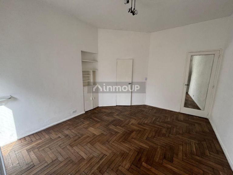 Departamento en Alquiler en Balvanera, Capital Federal