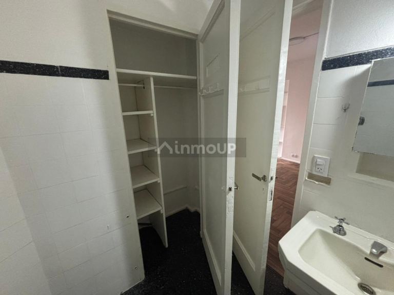 Departamento en Alquiler en Balvanera, Capital Federal