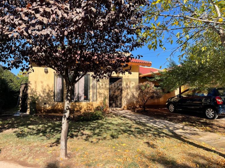 Casa en Venta en Guaymallen, Mendoza