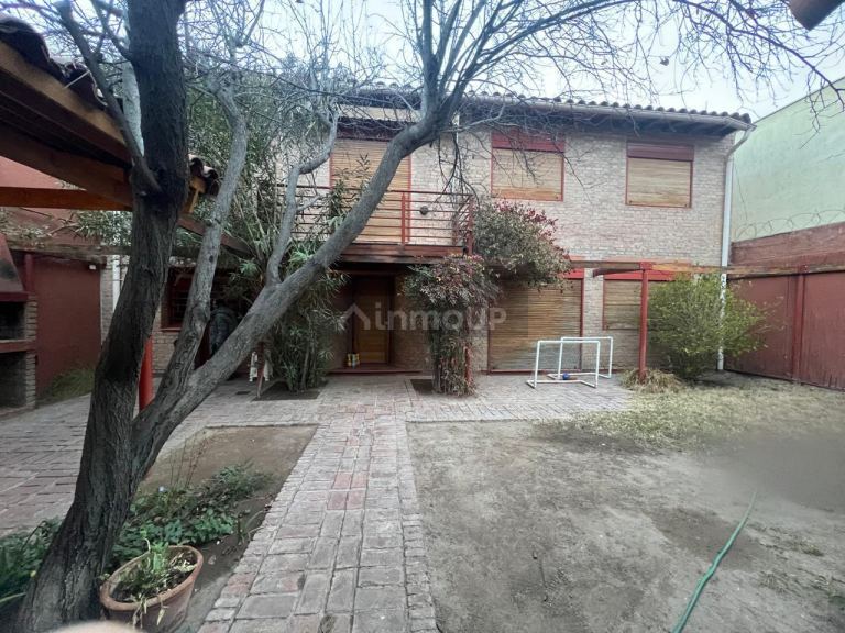 Casa en Venta en Capital, Mendoza